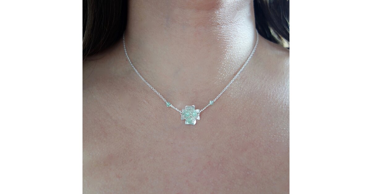 Collier Sautoir Doré Avec Pendentif Chrysoprase - Style Bohème, Marque Clovers, Neuf Avec étiquettes